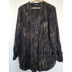 TORRID  Bamboo tie dye print Size 3X Black  Button Front Tunic Shirt